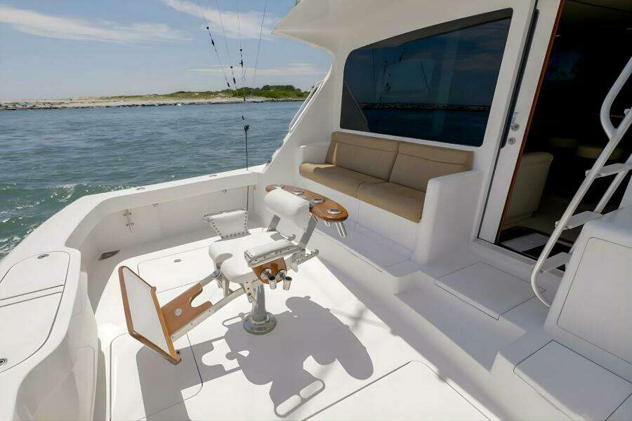 Hooked Up 50ft Viking Yacht For Sale