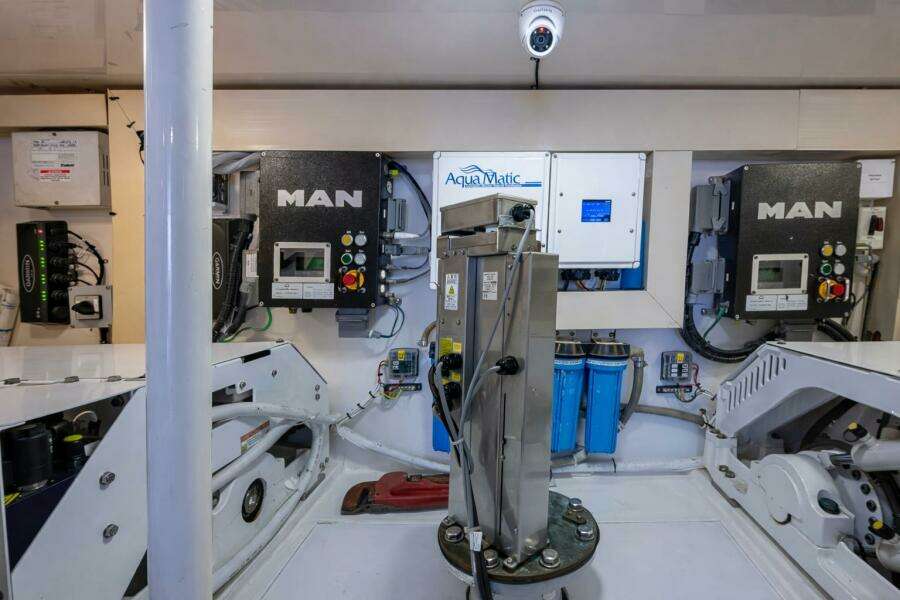 Done Deal 56ft Viking Yacht For Sale