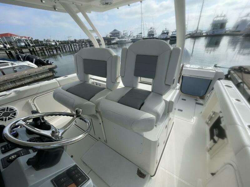 32' 2021 Pursuit S 328 Sport