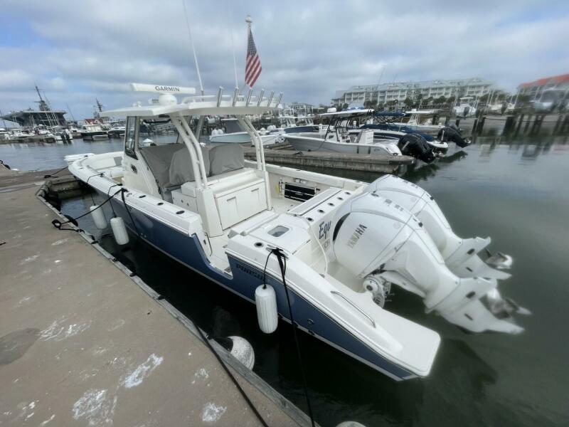 32' 2021 Pursuit S 328 Sport