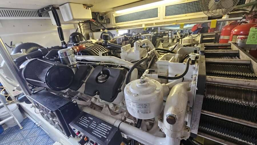 70ft Ocean Yachts Yacht For Sale