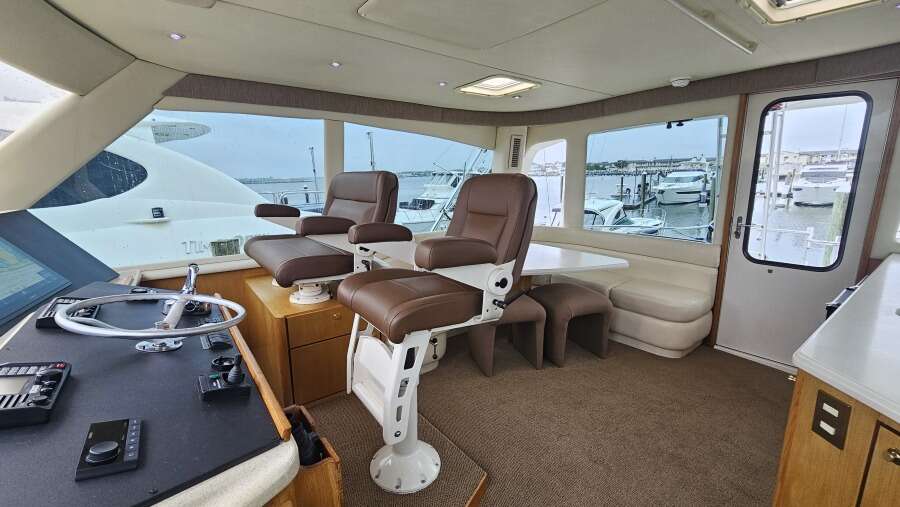 70ft Ocean Yachts Yacht For Sale