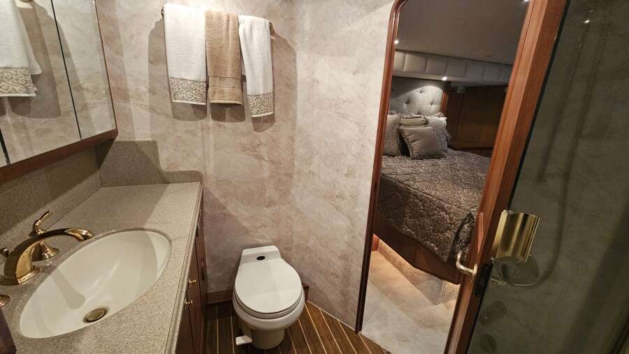 70ft Ocean Yachts Yacht For Sale