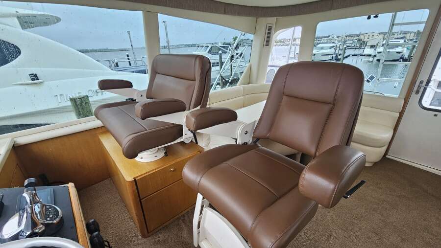 70ft Ocean Yachts Yacht For Sale