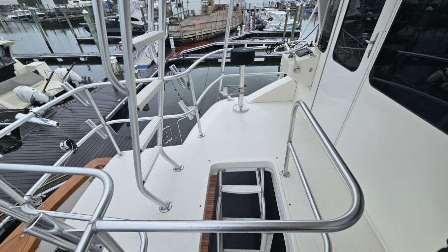 70ft Ocean Yachts Yacht For Sale