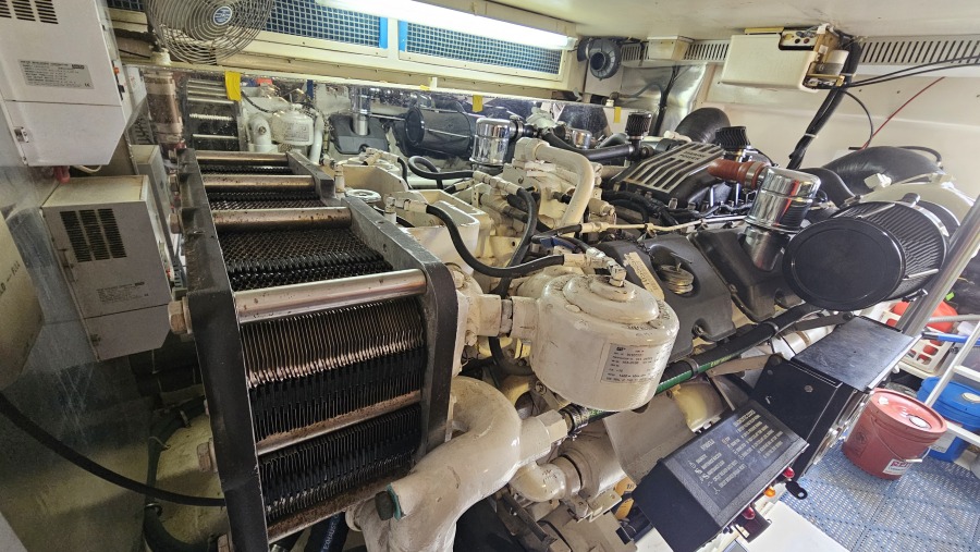 70' 2000 Ocean Yachts 70 SUPER SPORT