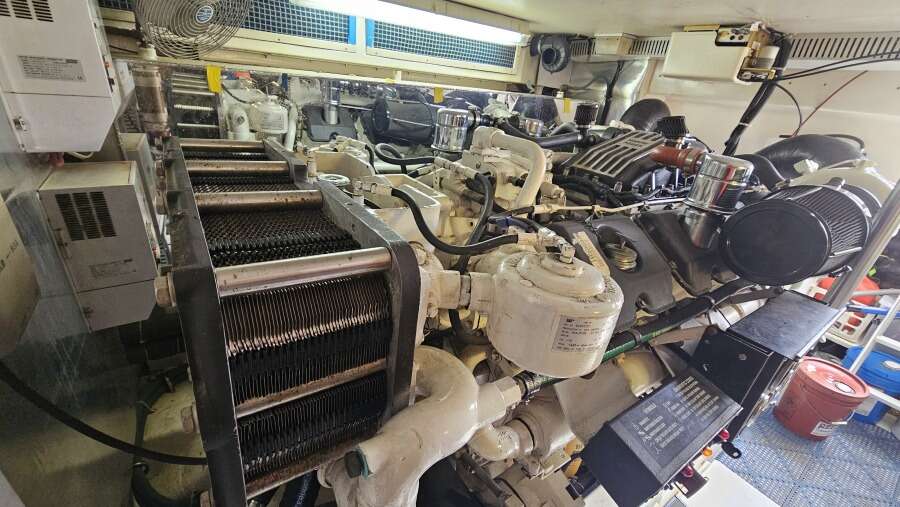 70ft Ocean Yachts Yacht For Sale