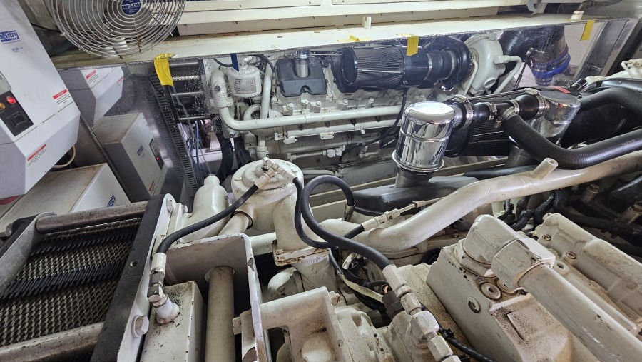 70' 2000 Ocean Yachts 70 SUPER SPORT