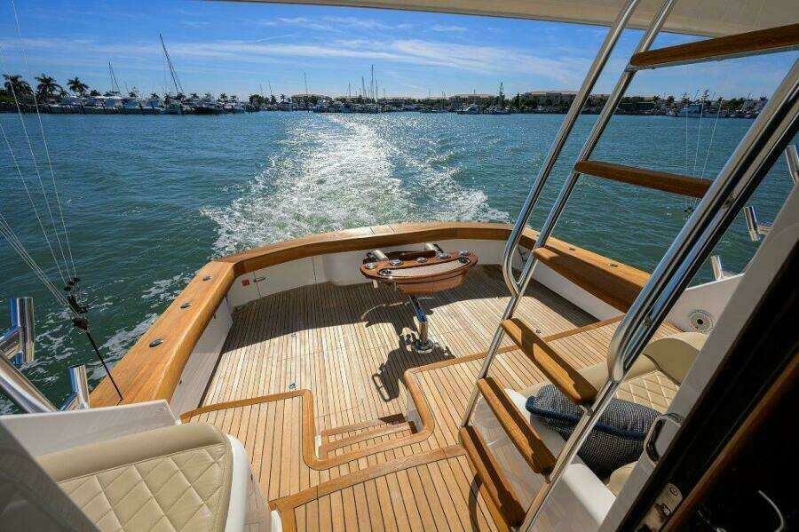 Viking 72 Knot Again - Cockpit