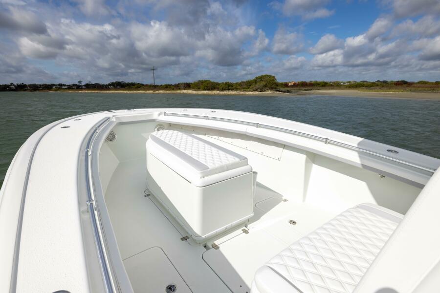 32' 2014 Yellowfin 32 Offshore