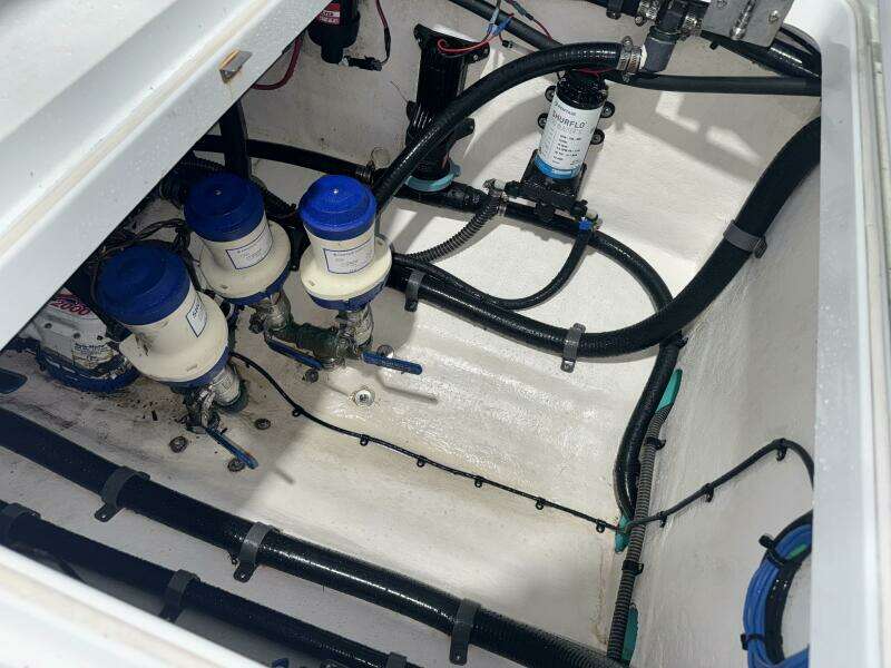 Done Deal 32ft Yellowfin Yacht For Sale