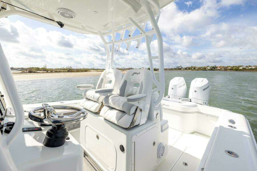 Done Deal 32ft Yellowfin Yacht For Sale