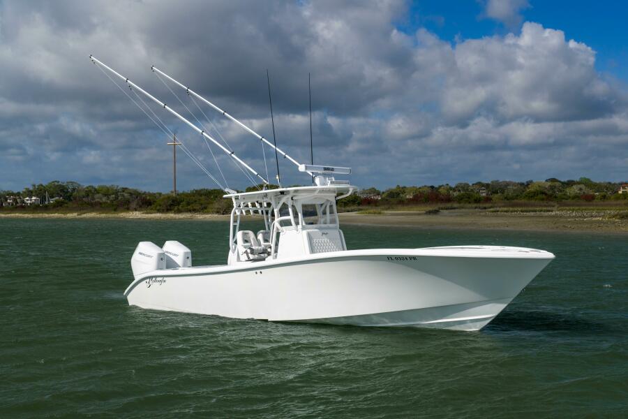 32' 2014 Yellowfin 32 Offshore