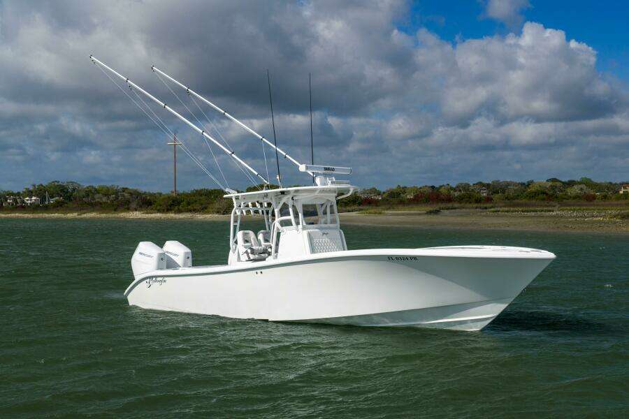 Done Deal 32ft Yellowfin Yacht For Sale