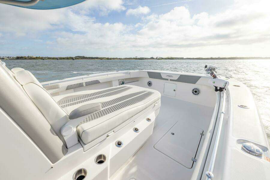 Nordic Blue 35ft Invincible Yacht For Sale