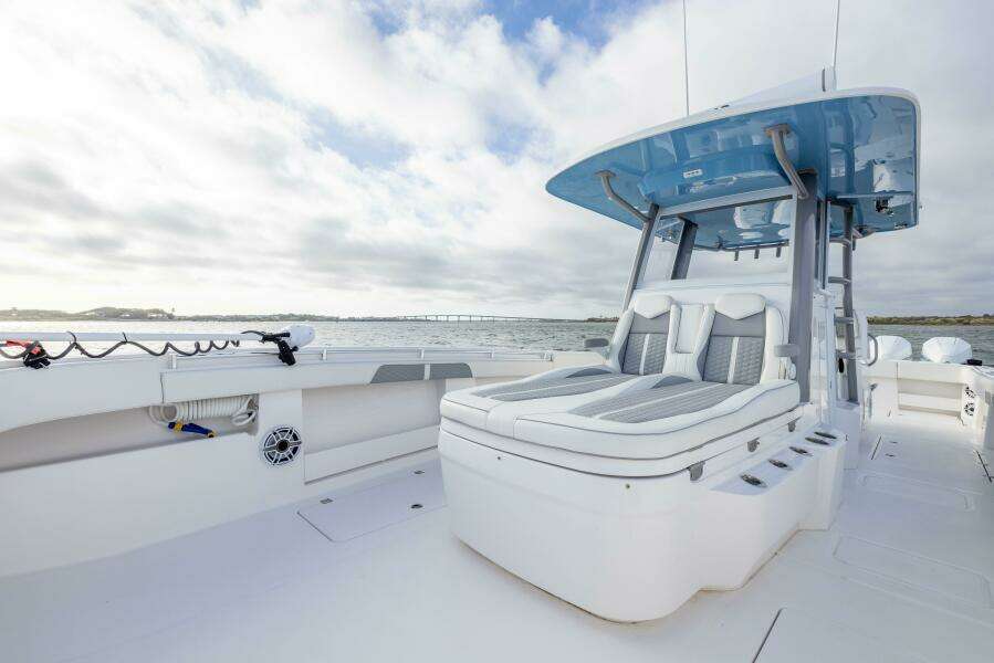 Nordic Blue 35ft Invincible Yacht For Sale