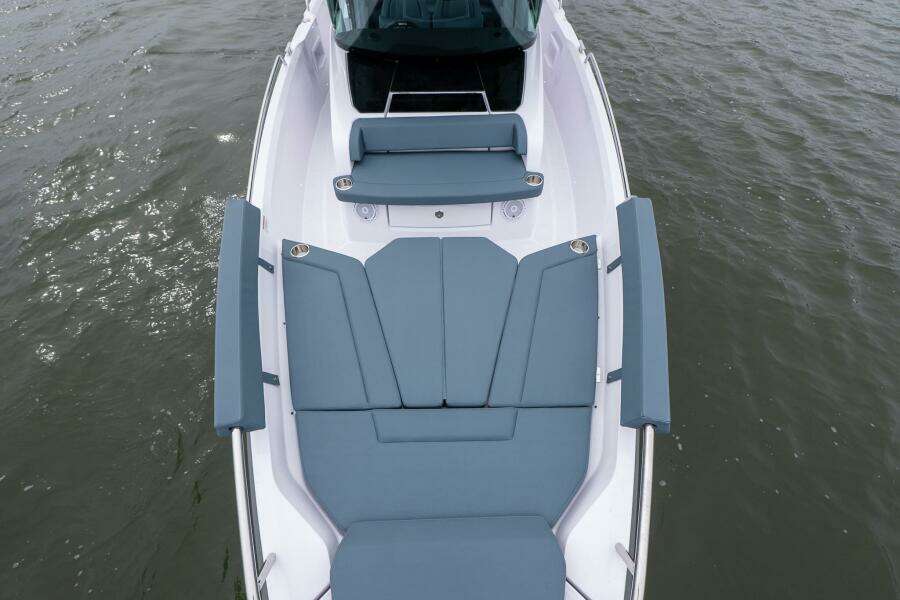 Stock 49 29ft Axopar Yacht For Sale