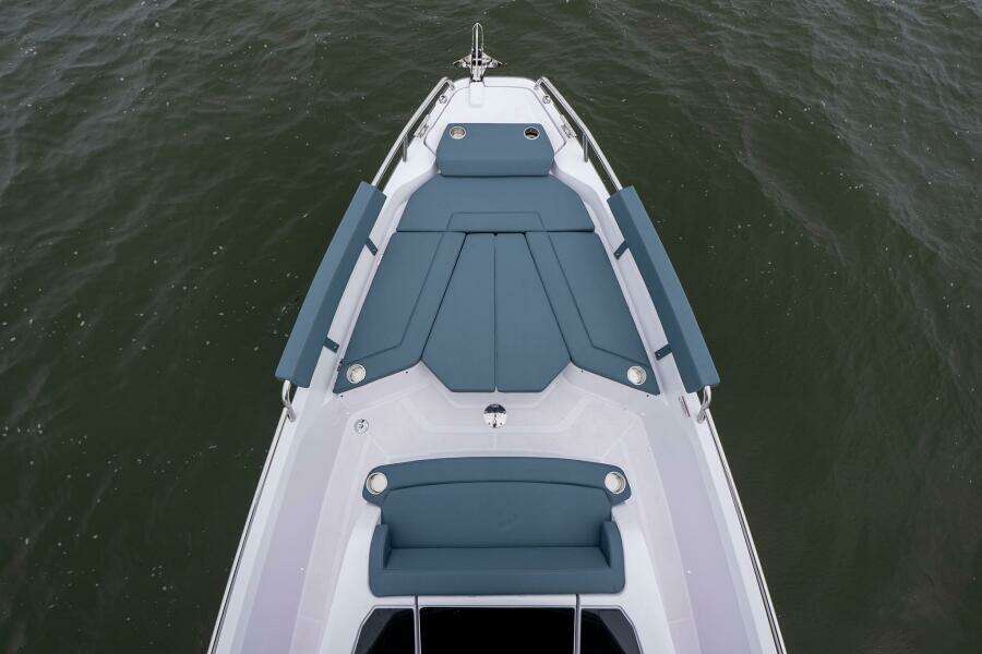 Stock 49 29ft Axopar Yacht For Sale