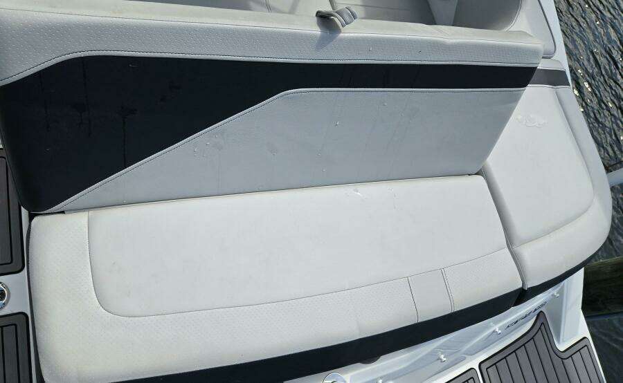 21ft Sea Ray Yacht For Sale