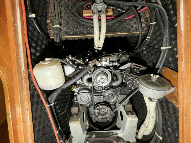 Blessed Assurance 42ft Beneteau Yacht For Sale