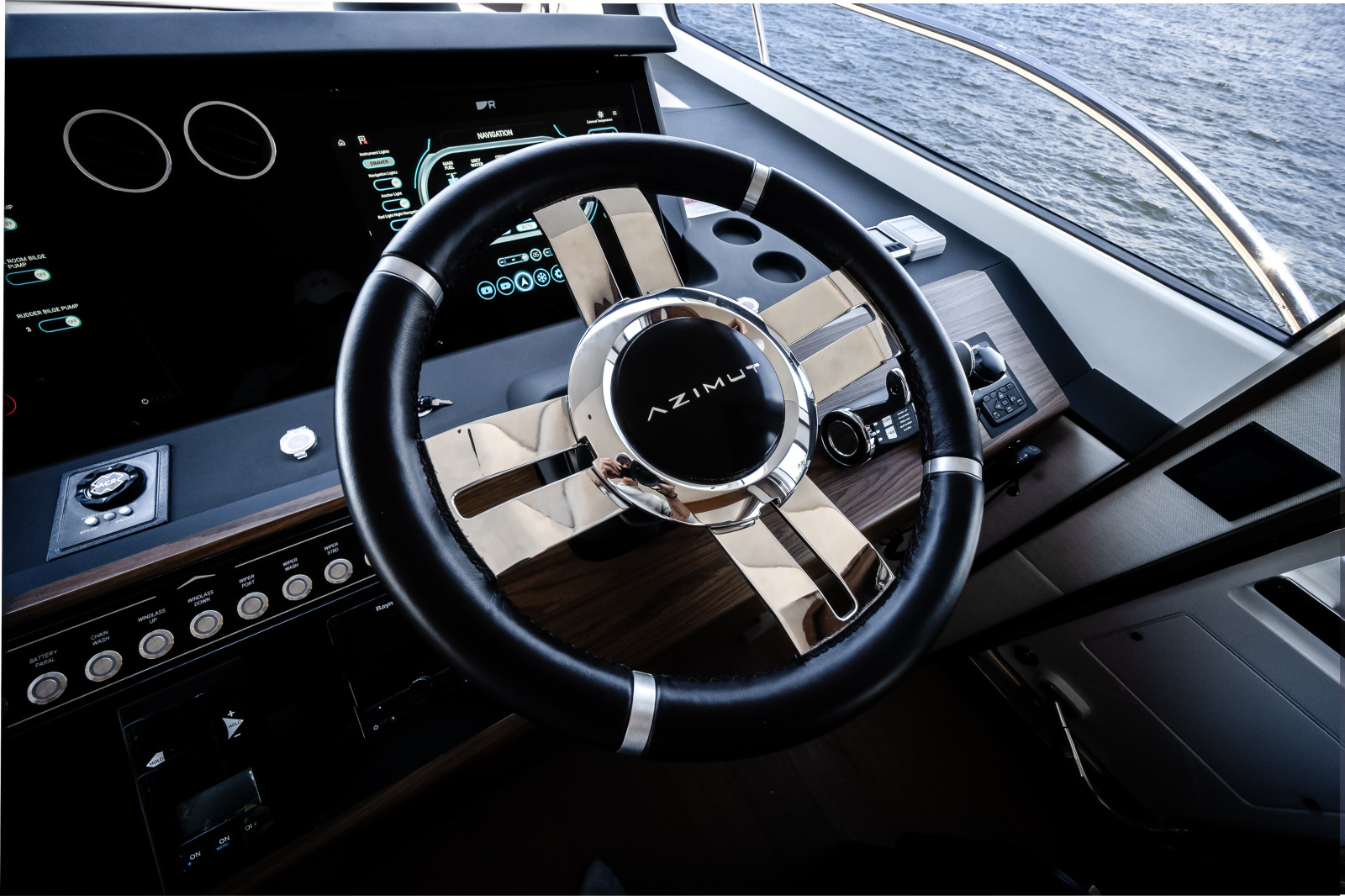 72ft Azimut Yacht For Sale