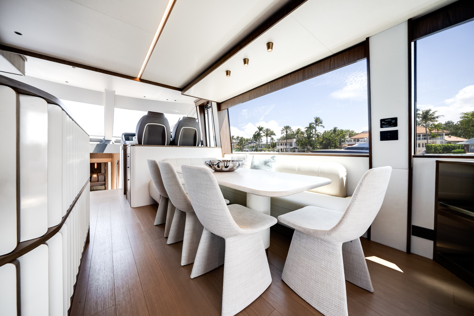 72ft Azimut Yacht For Sale