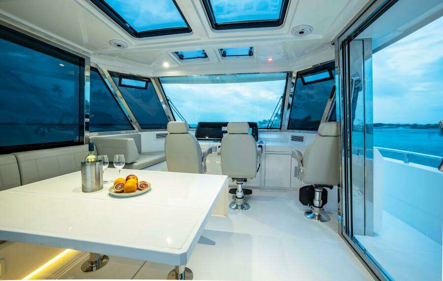 54ft Aquila Yacht For Sale