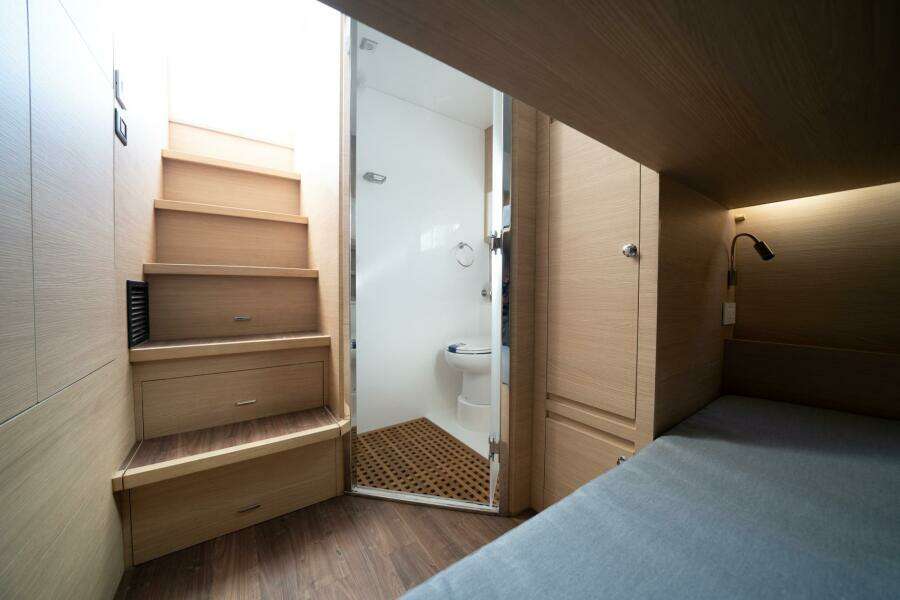 54ft Aquila Yacht For Sale