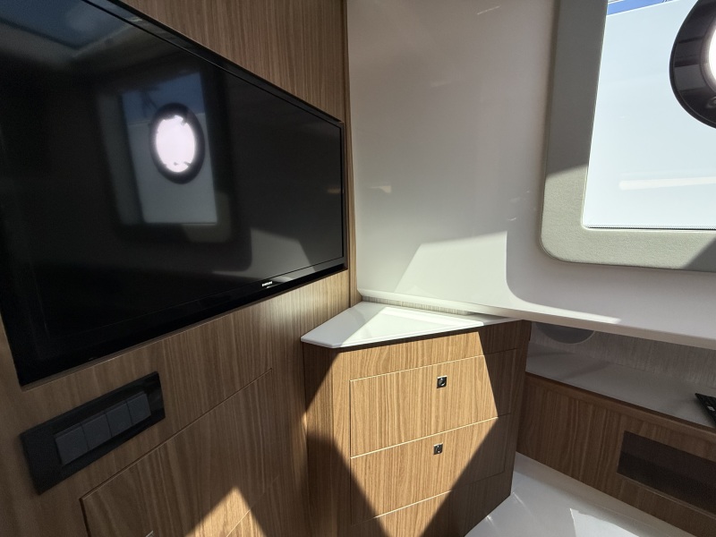 50' 2024 Cruisers Yachts 50 GLS Outboard