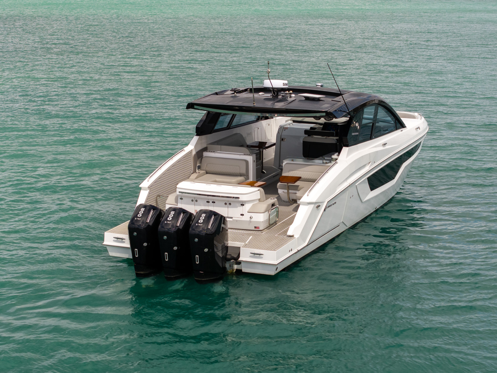 2024 Cruisers Yachts 50 GLS