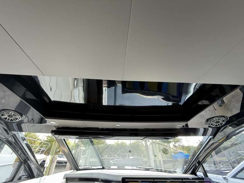 50ft Cruisers Yachts Yacht For Sale