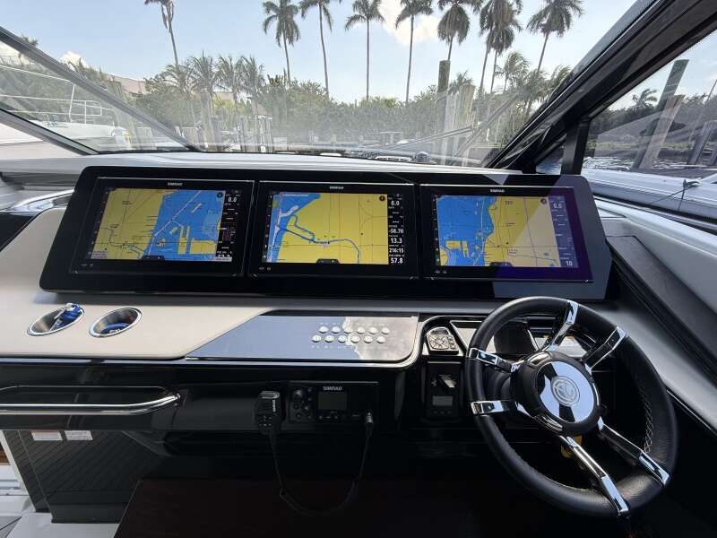 50ft Cruisers Yachts Yacht For Sale