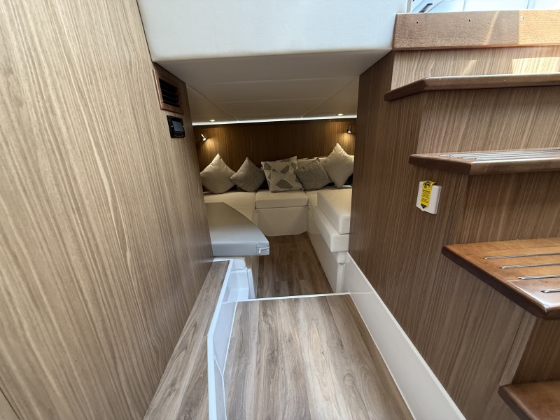 50' 2024 Cruisers Yachts 50 GLS Outboard