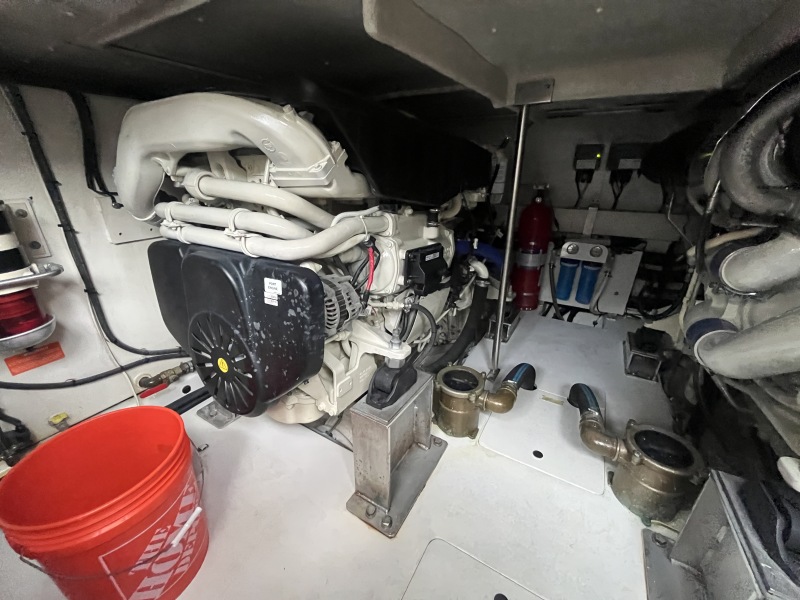 54' 2015 Azimut 54 FLY