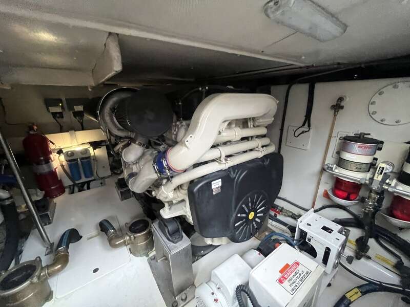 54ft Azimut Yacht For Sale