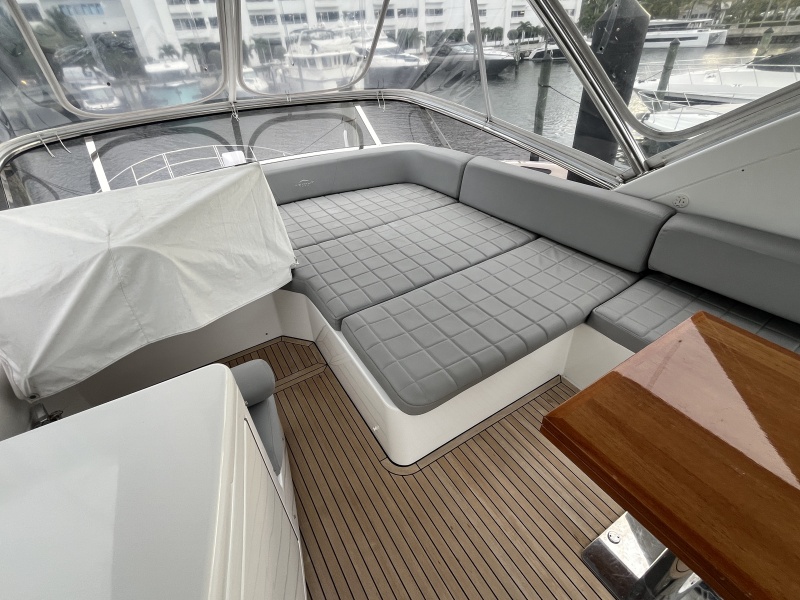 54' 2015 Azimut 54 FLY