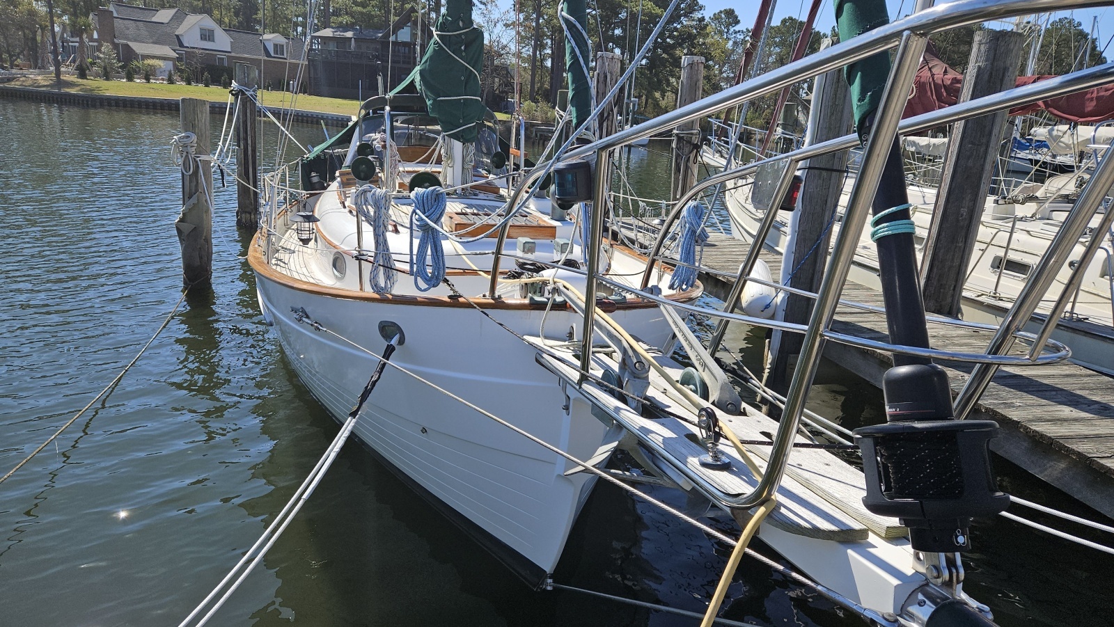 1985 Hans Christian 33T