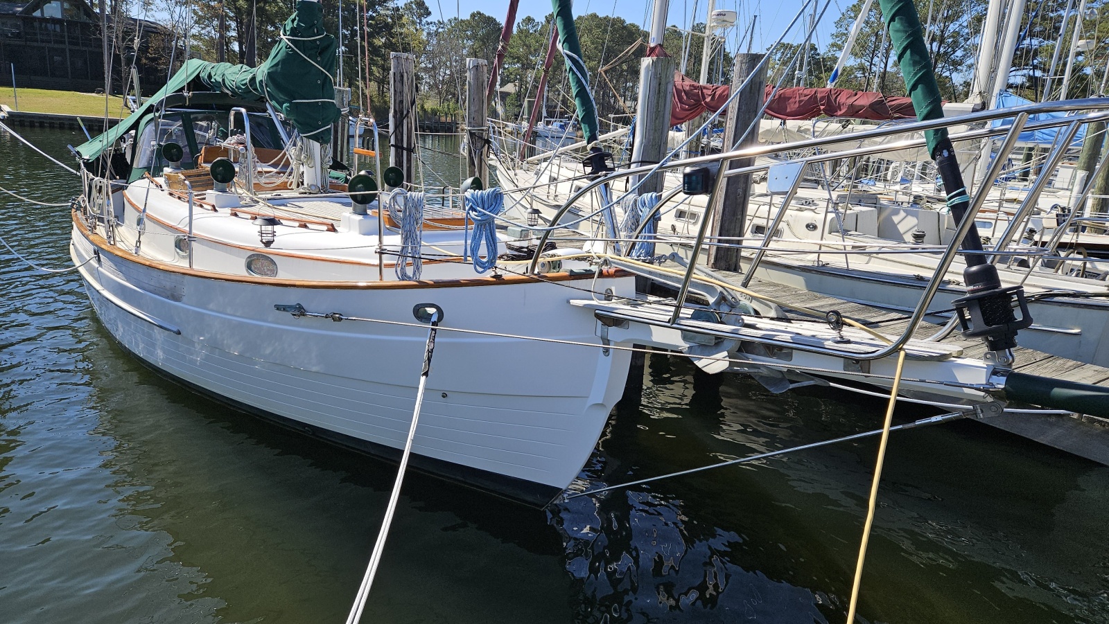 33' 1985 Hans Christian 33T