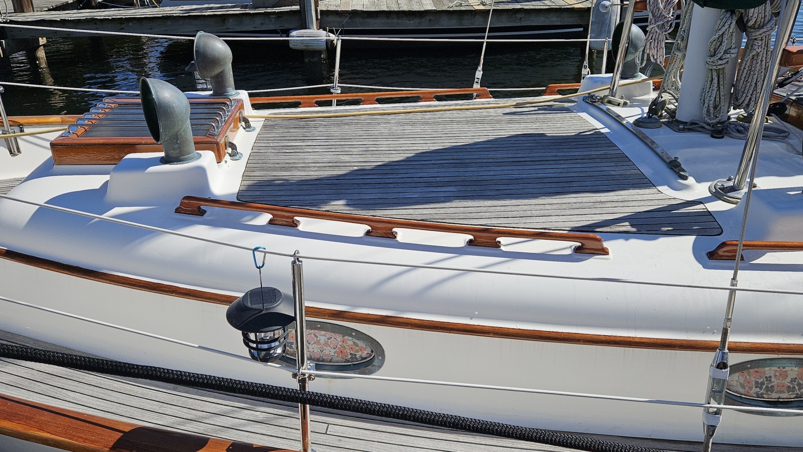 33' 1985 Hans Christian 33T