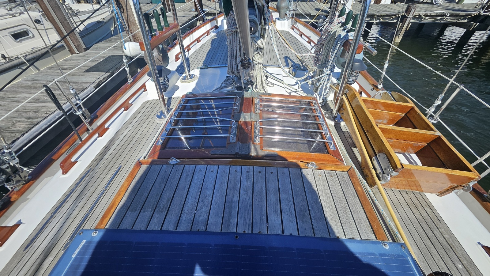 33' 1985 Hans Christian 33T