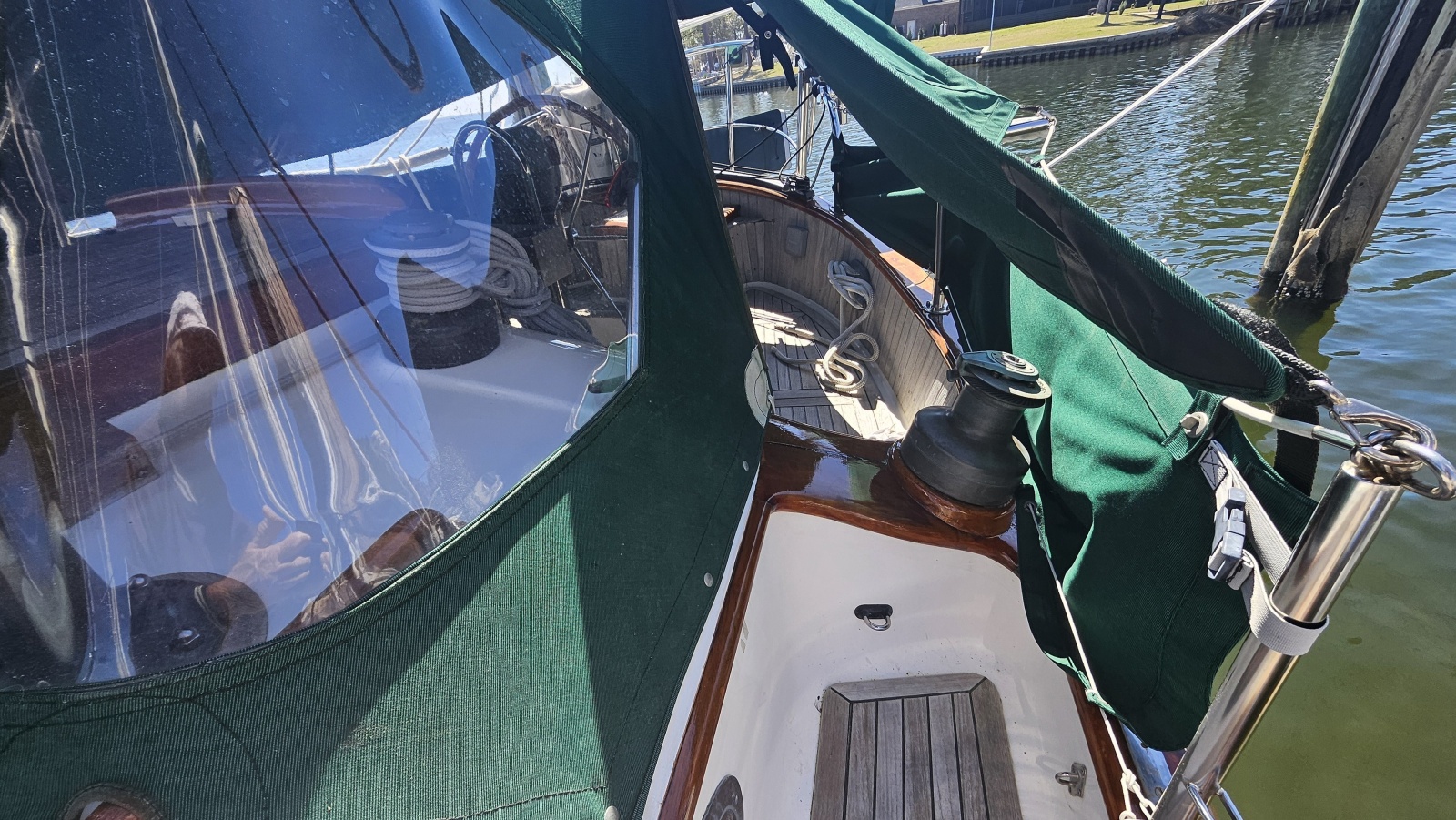 33' 1985 Hans Christian 33T