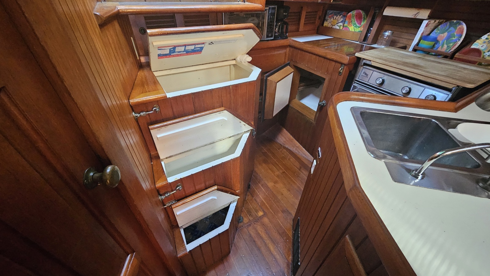 33' 1985 Hans Christian 33T