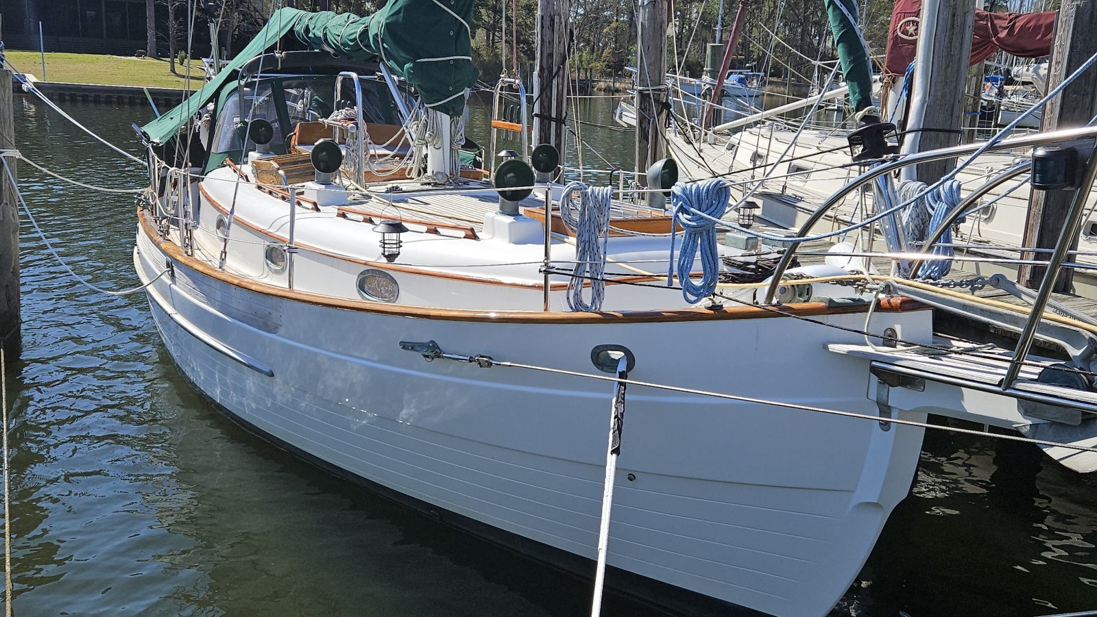 33' 1985 Hans Christian 33T