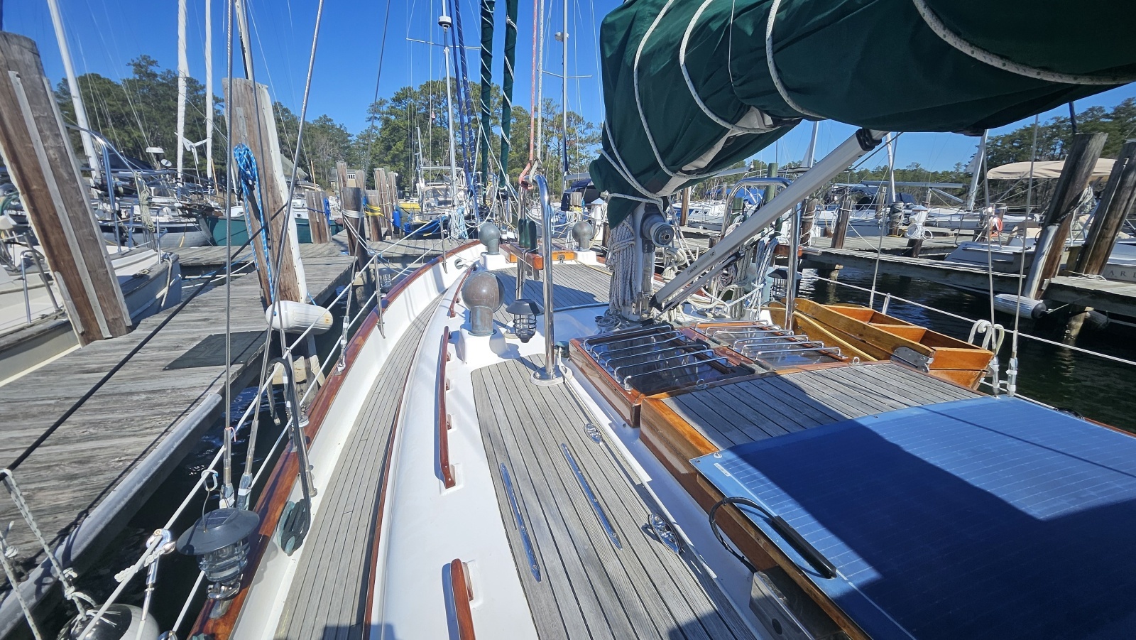 1985 Hans Christian 33T