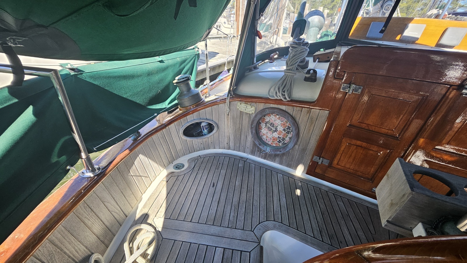 33' 1985 Hans Christian 33T