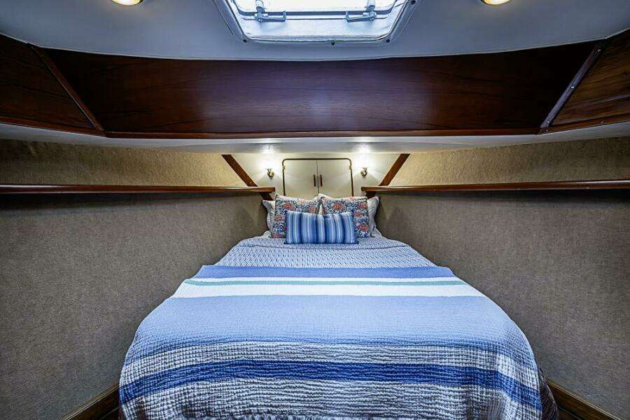 NEX T SEA 44ft Gulfstar Yacht For Sale