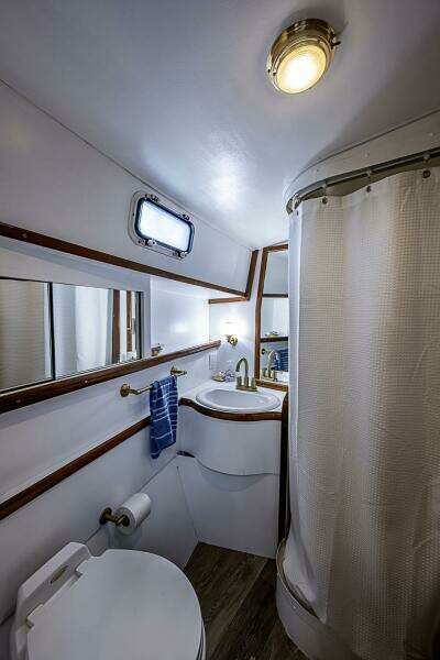 NEX T SEA 44ft Gulfstar Yacht For Sale