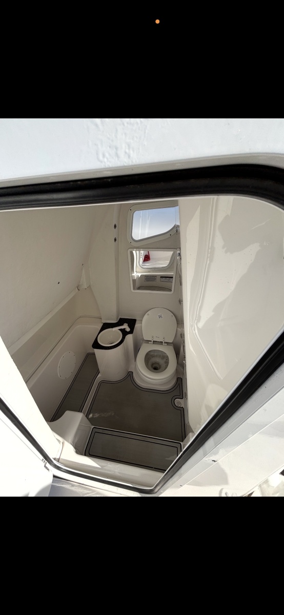 26' 2023 Sea Fox 268 Commander