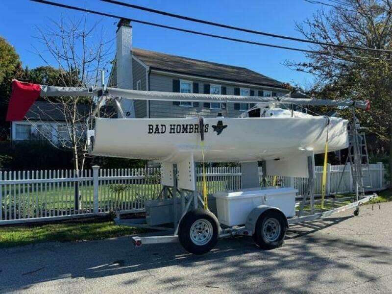 Bad Hombres 23ft J Boats Yacht For Sale