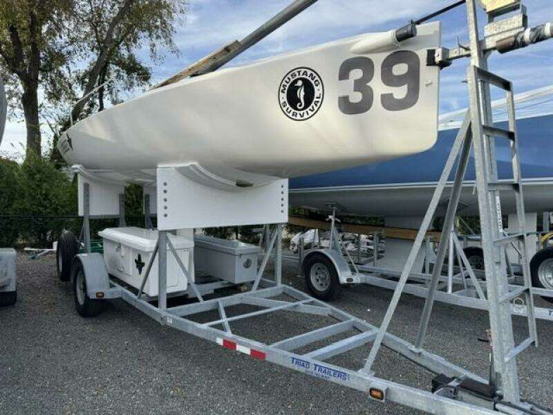 Bad Hombres 23ft J Boats Yacht For Sale